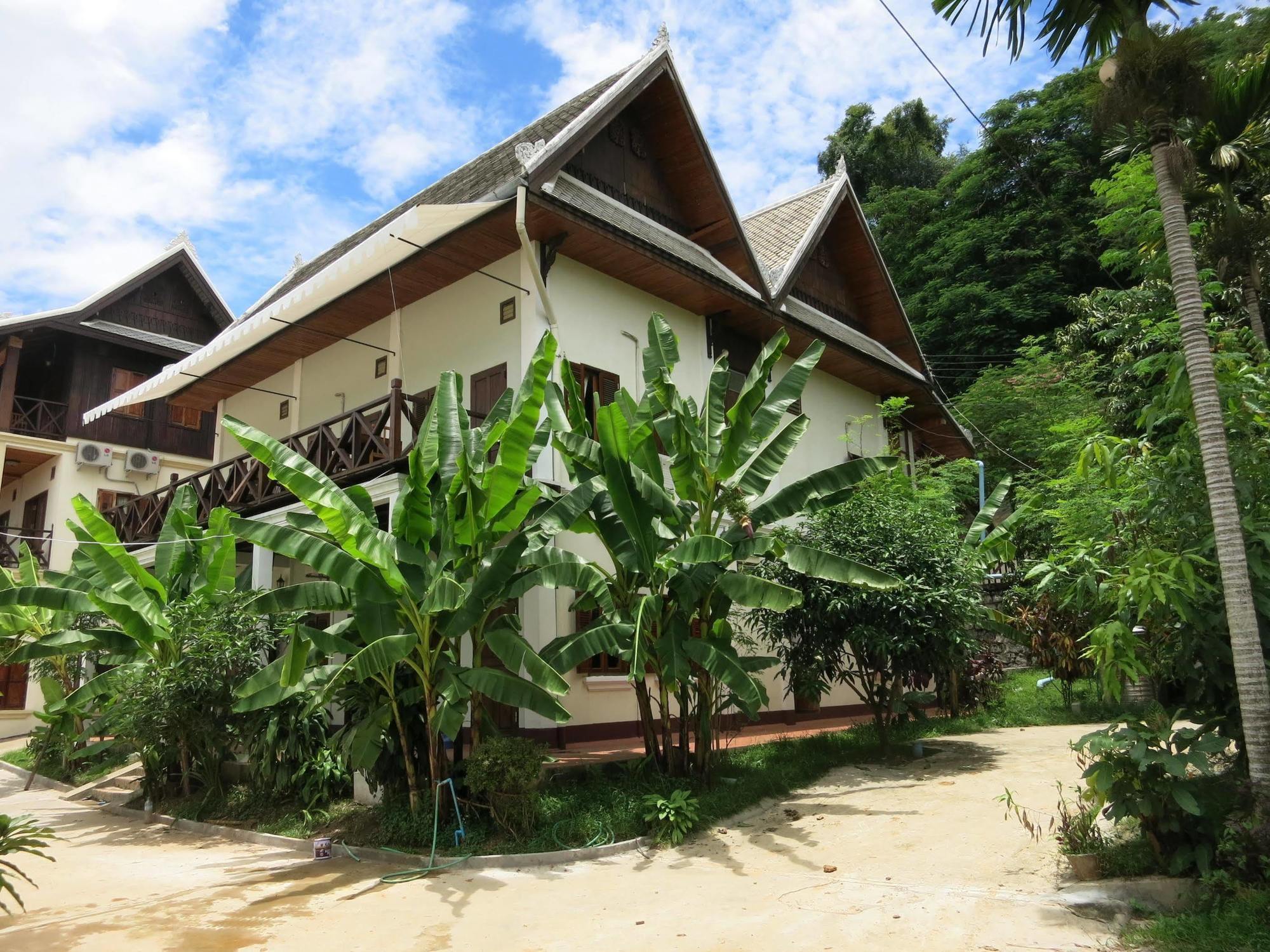 Namkhan Riverside Hotel Luang Prabang Bagian luar foto