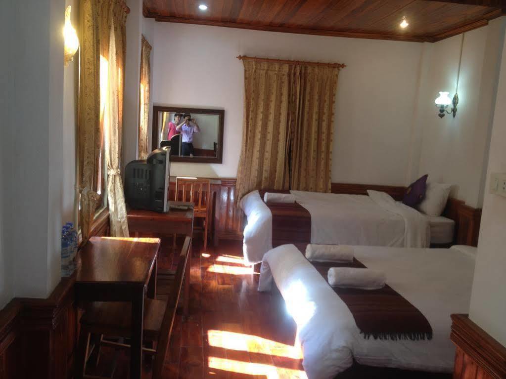 Namkhan Riverside Hotel Luang Prabang Bagian luar foto